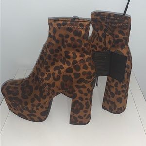 Cheetah print heel platform boots size 7.5 US